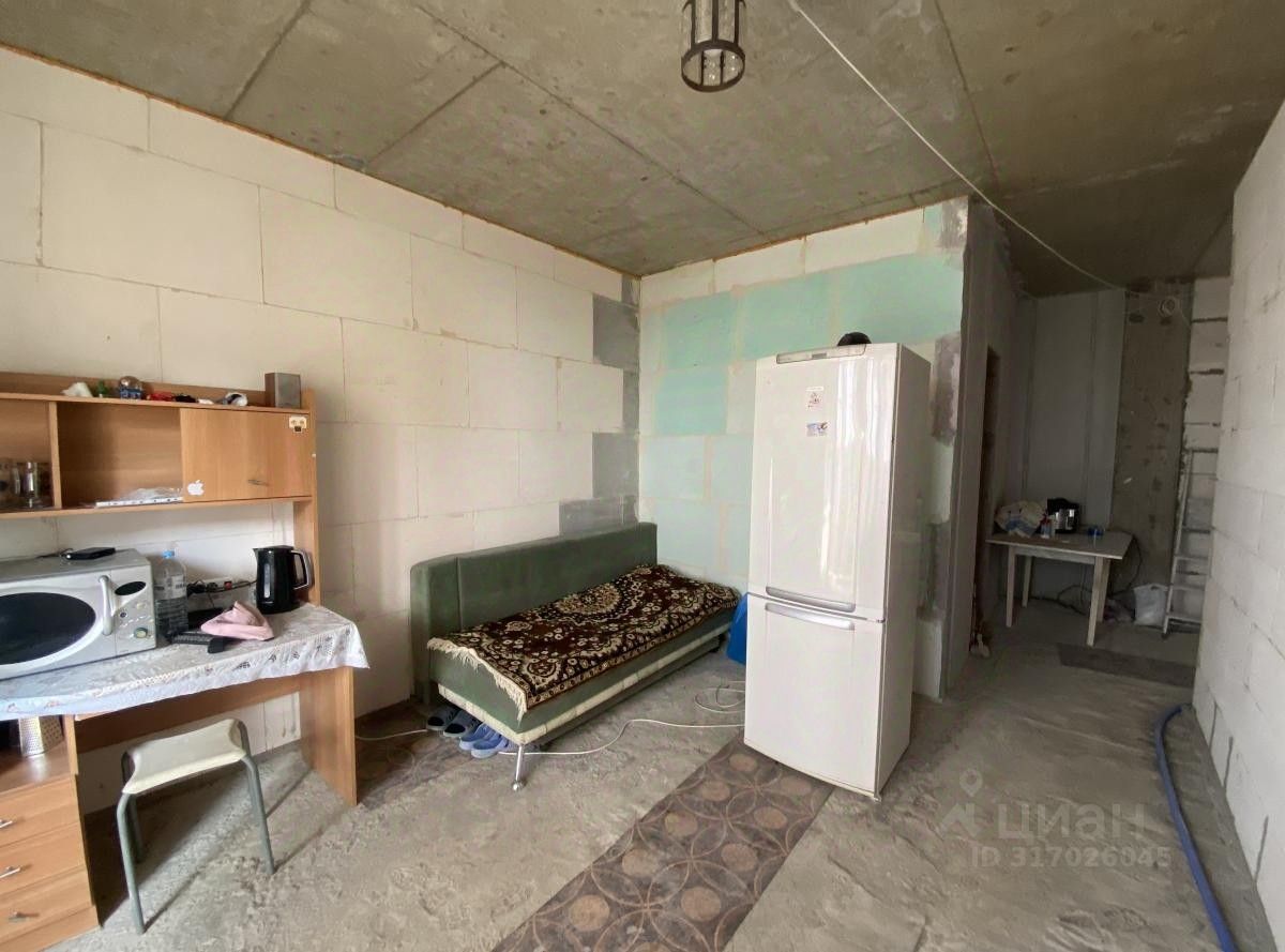 Продажа 2-комн квартиры на вторичном рынке Климовск мкр, улица Серпуховская,  д. 7