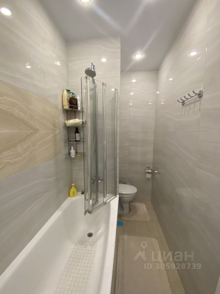 Аренда 2-комн квартиры на вторичном рынке Кутузовский проспект, 24