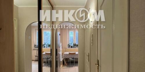 2-комн квартира Чукотский проезд,  д. 4