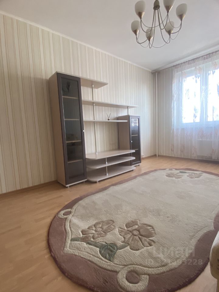 Аренда 1-комн квартиры на вторичном рынке Химки, Совхозная улица, 14