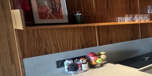 4-комн квартира Живописная улица, 21А