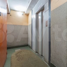 Продажа 2-комн квартиры на вторичном рынке Заневский пр-кт,  д. 28-30-32