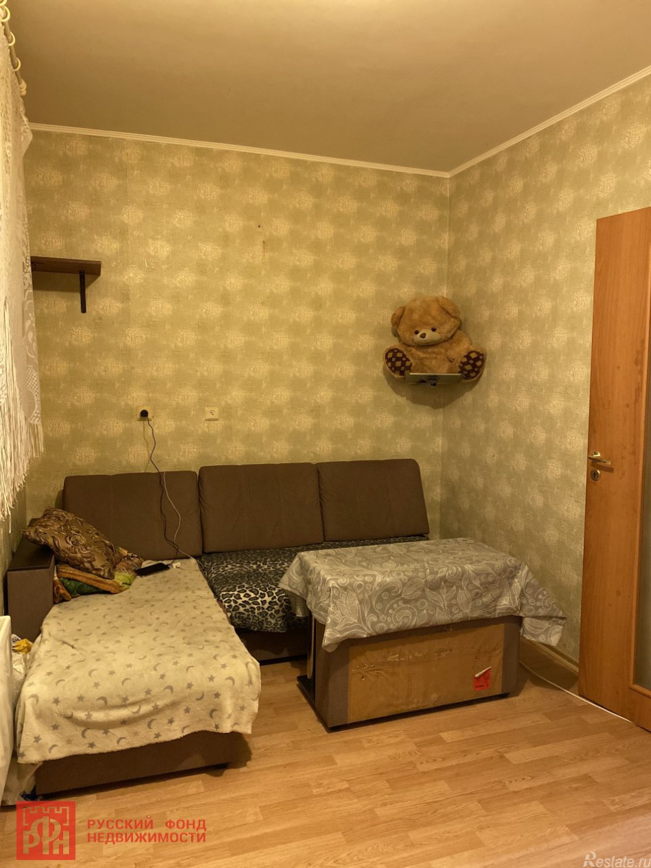 Продажа 1-комн квартиры на вторичном рынке Театральная ул. ,  д. 7