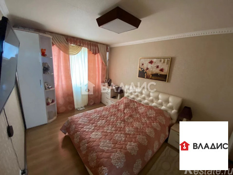 Продажа 3-комн квартиры на вторичном рынке Клин г, Самодеятельная ул,  д. 9
