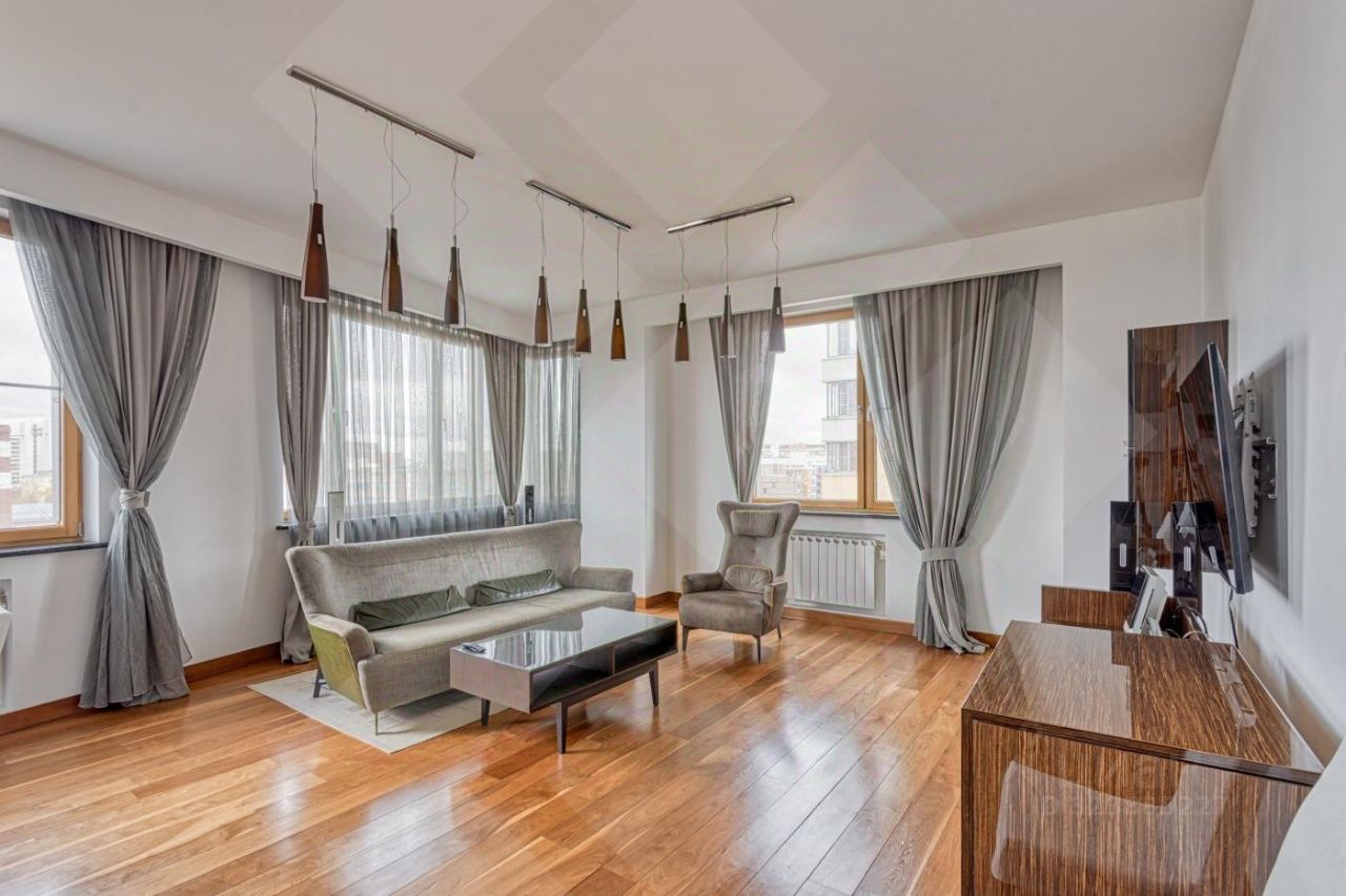 Продажа 4-комн квартиры на вторичном рынке улица Шаболовка, 23