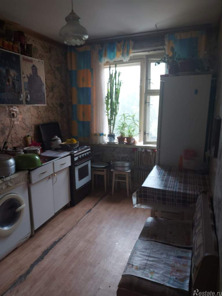 Продажа 3-комн квартиры на вторичном рынке Чехов, Дружбы, 6/1