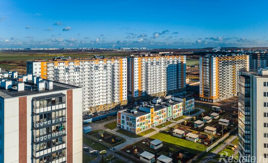 Продажа 3-комн квартиры на вторичном рынке Новогорелово, ул Современников,  д. 7