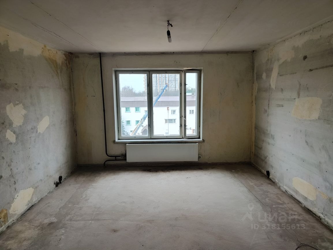 Продажа 3-комн квартиры на вторичном рынке улица Паршина, 41