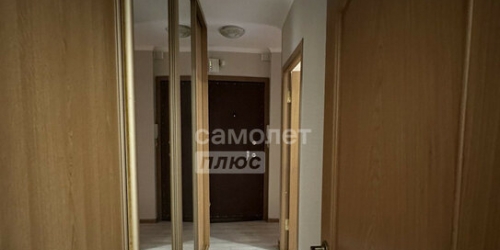 2-комн квартира Кленовый б-р,  д. 10,  к. 1