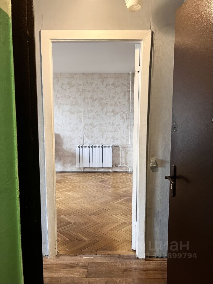 Продажа 2-комн квартиры на вторичном рынке улица Юных Ленинцев, 35К1