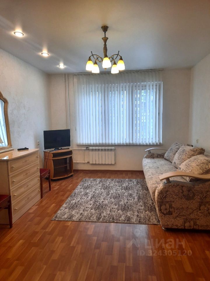 Аренда 1-комн квартиры на вторичном рынке Ленинский проспект, 76к1