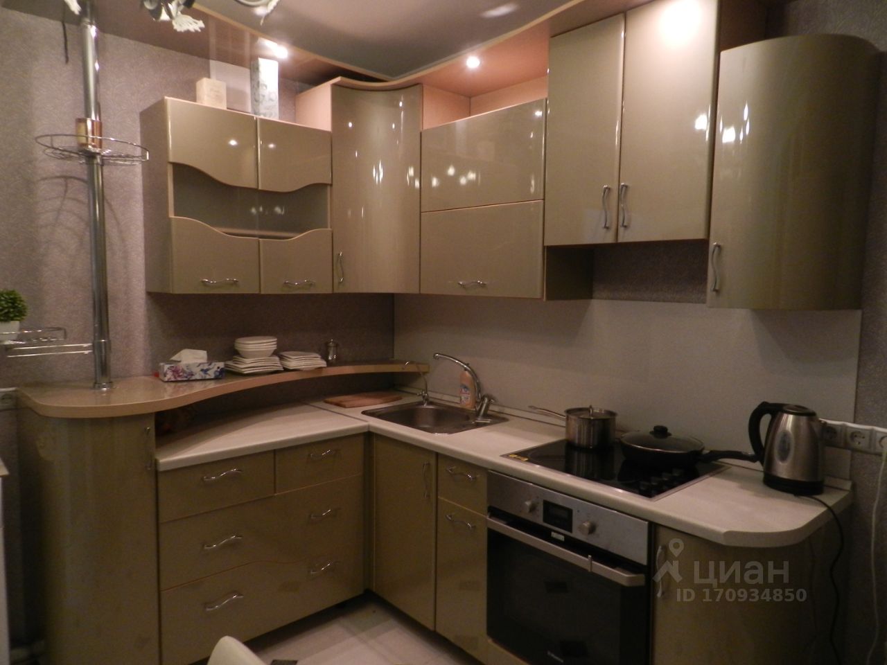 Аренда 1-комн квартиры на вторичном рынке с. Домодедово, улица Творчества, 5к1