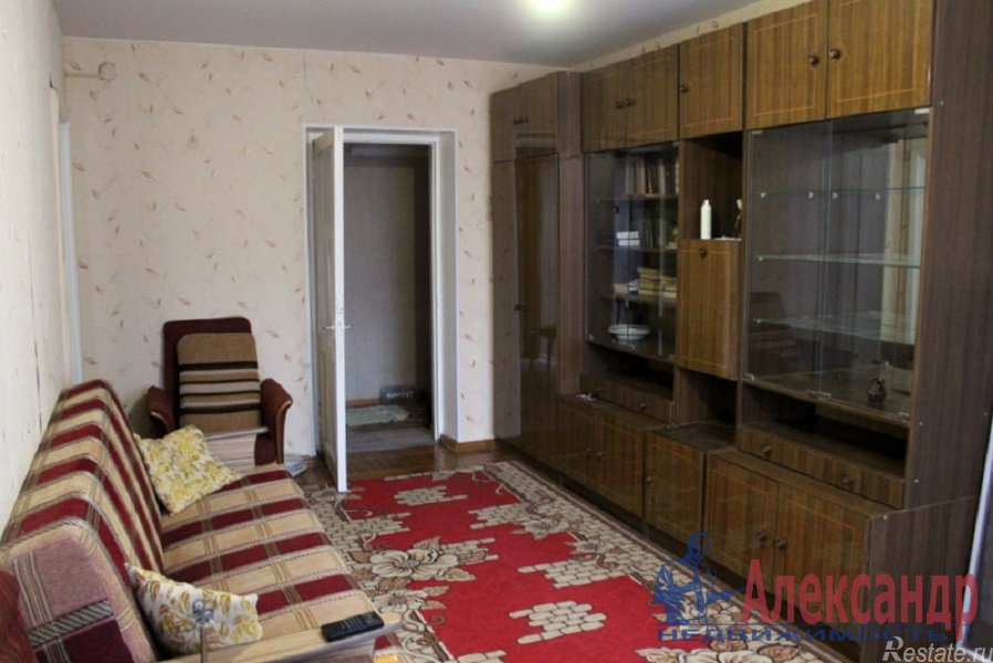 Продажа 3-комн квартиры на вторичном рынке Выборг г., Победы пр.,  д. 1