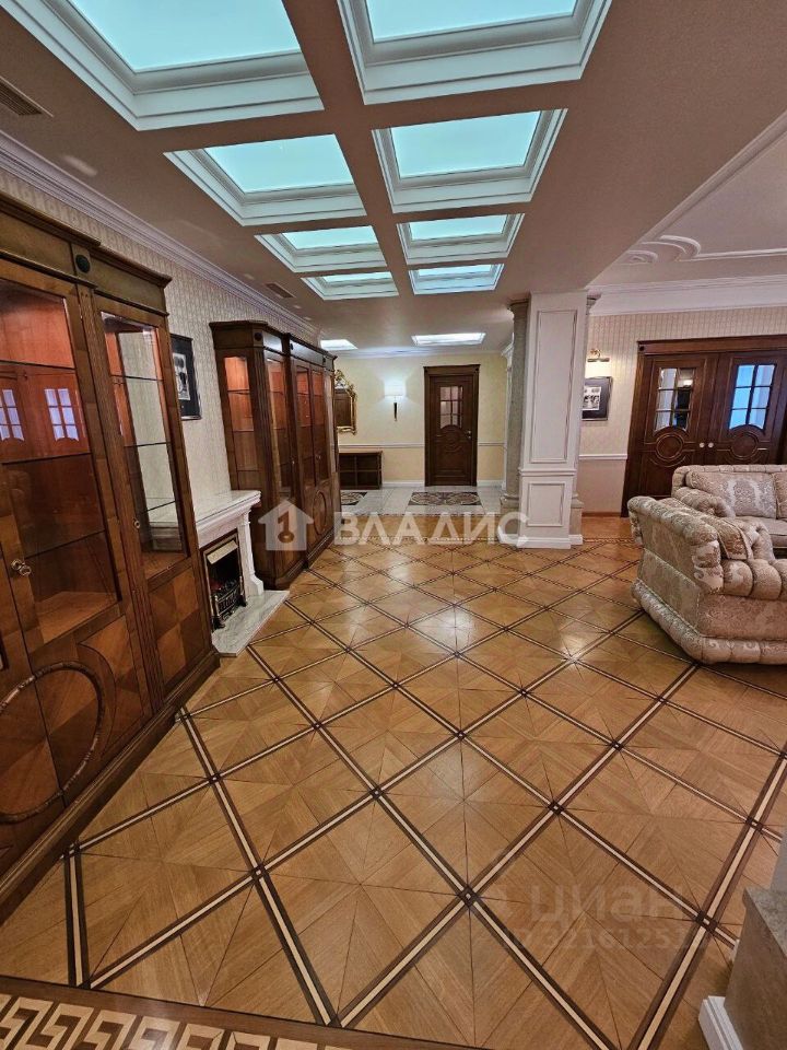 Продажа 4-комн квартиры на вторичном рынке Тверская улица, 28к2