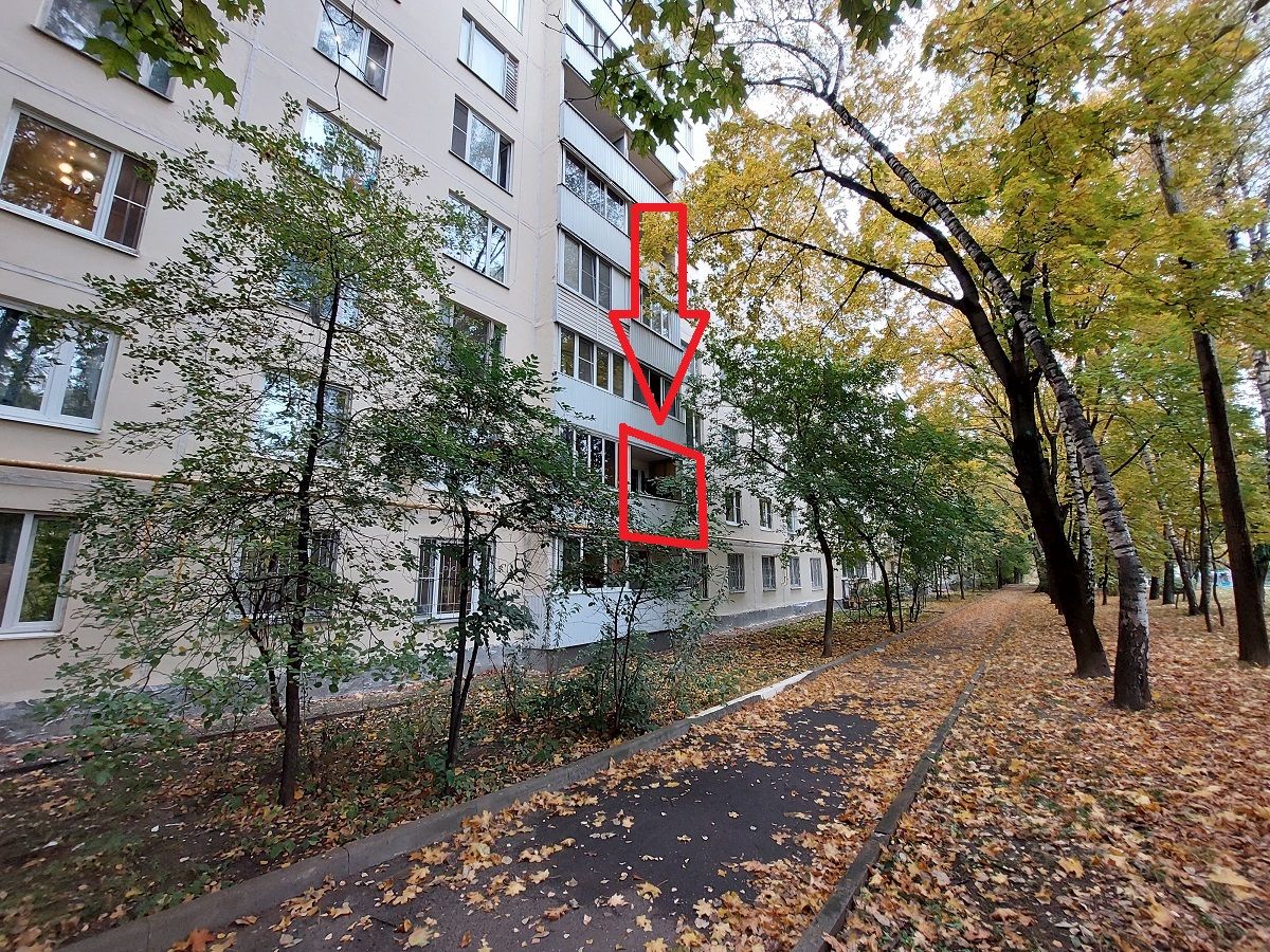 Продажа 3-комн квартиры на вторичном рынке Беловежская улица, 21