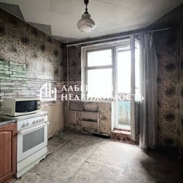 Продажа 3-комн квартиры на вторичном рынке Инициативная улица,  д. 7 к2