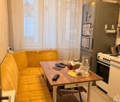 Продать Квартиры вторичка Богатырский пр-кт  3 к2 