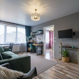 Продажа 3-комн квартиры на вторичном рынке улица Солдата Корзуна,  д. 42