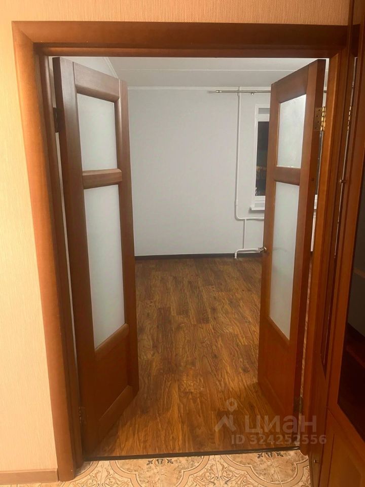 Аренда 2-комн квартиры на вторичном рынке Нахабино пгт, улица Красноармейская, 44к1