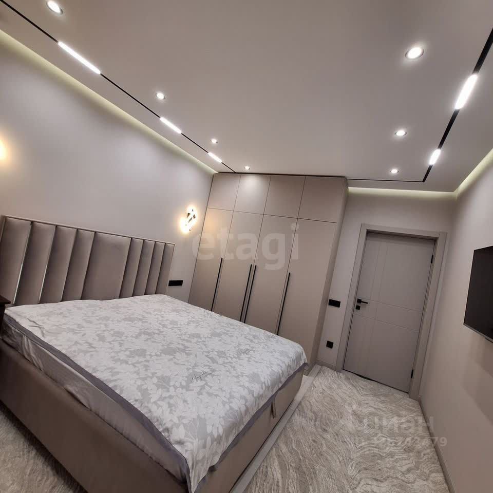 Продажа 3-комн квартиры на вторичном рынке пос. Мебельной Фабрики, улица Заречная, 9А