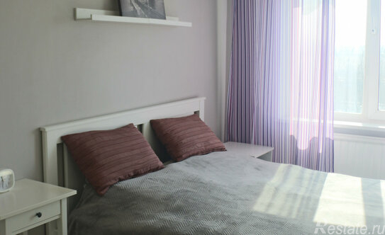 Продажа 2-комн квартиры на вторичном рынке Народного ополчения пр-кт,  д. 165