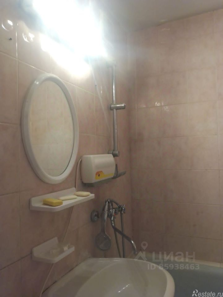 Аренда 2-комн квартиры на вторичном рынке улица Академика Бакулева,  д. 8