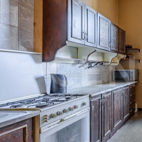 2-комн квартира улица Союза печатников, 18-20