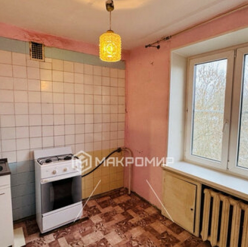 1-комн квартира улица Коммуны,  д. 13