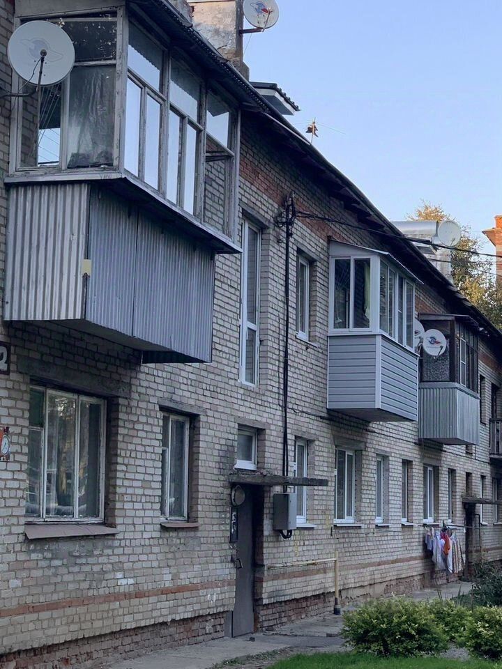 Продажа 2-комн квартиры на вторичном рынке пос. Мещерское, 2