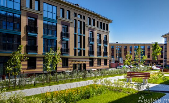 Продажа 2-комн квартиры на вторичном рынке Шушары п,  д. 4 к2 с1