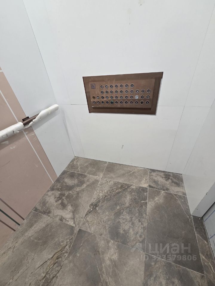 Продажа 4-комн квартиры на вторичном рынке Фестивальная улица, 15к6