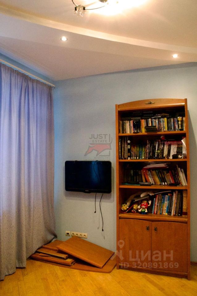 Продажа 3-комн квартиры на вторичном рынке Дмитровское шоссе, 13А