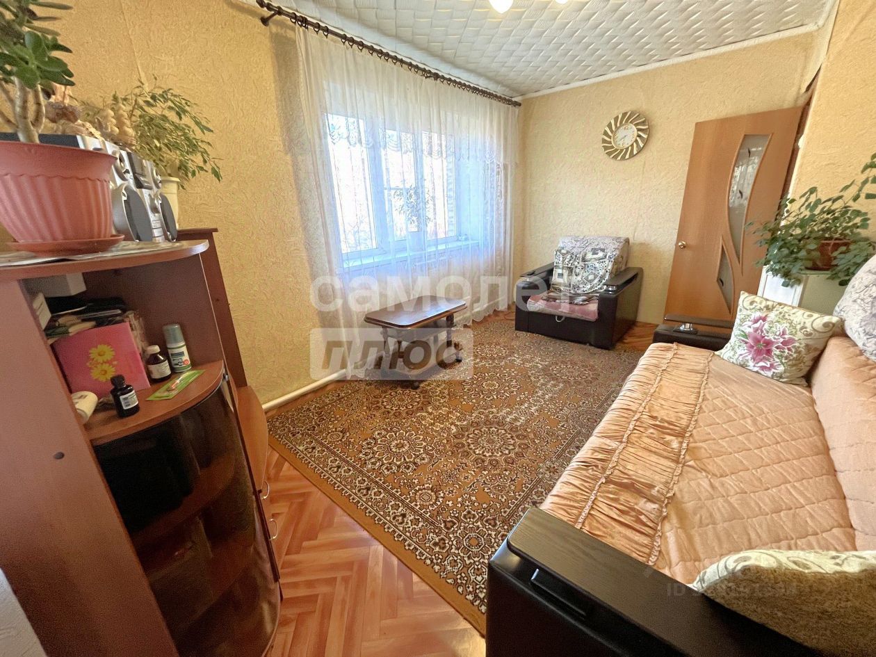 Продажа 3-комн квартиры на вторичном рынке с. Невское, 121