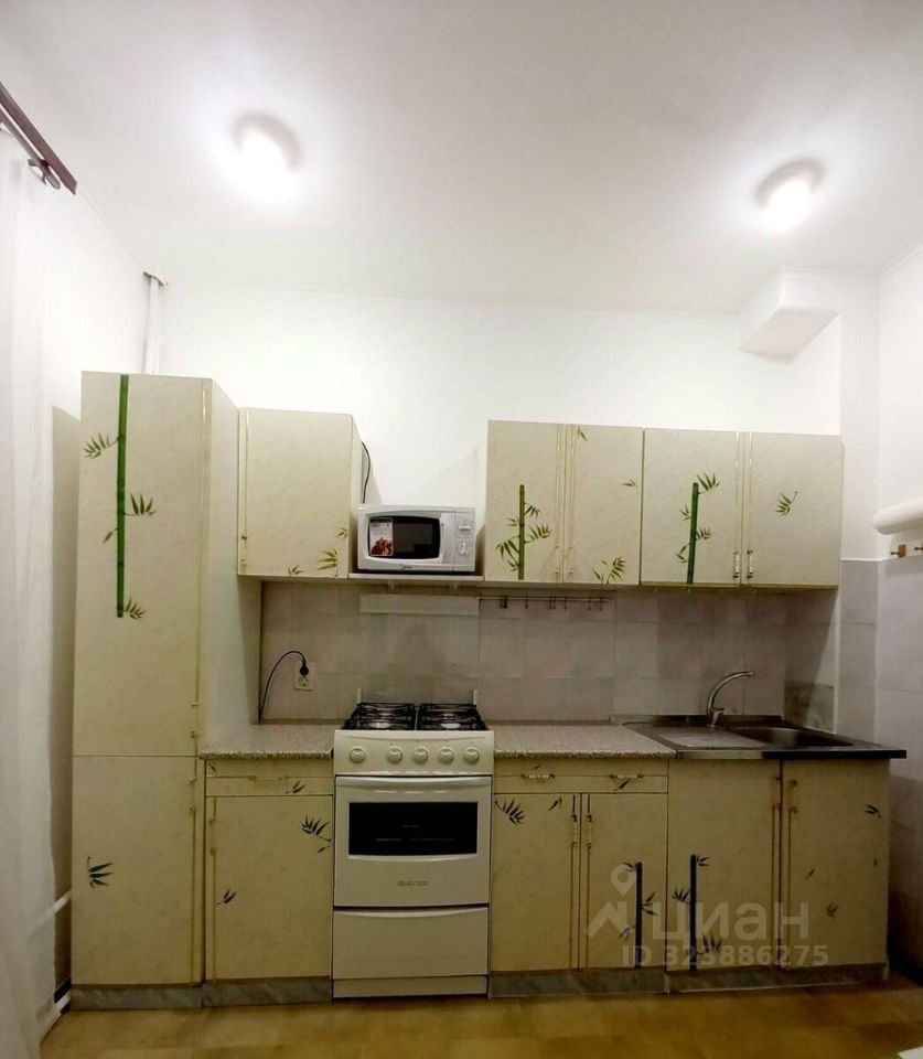 Аренда 2-комн квартиры на вторичном рынке Красноградский переулок, 1