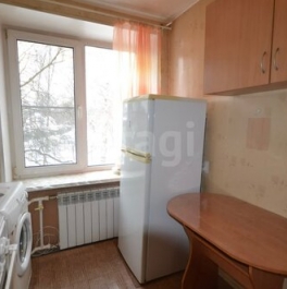 Продажа 1-комн квартиры на вторичном рынке Павловск г, Гуммолосаровская ул,  д. 29