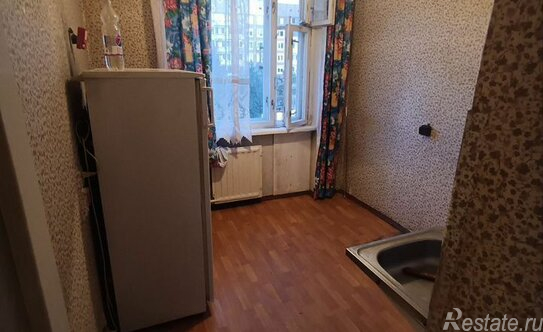 Продажа 2-комн квартиры на вторичном рынке ул Уточкина,  д. 6,  к. 1