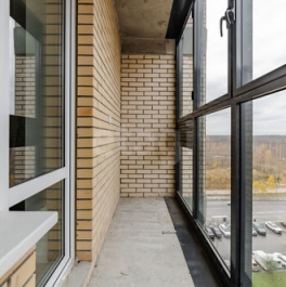 Продажа 2-комн квартиры на вторичном рынке Юнтоловский проспект,  д. 42 к2