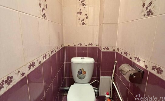 Продажа 2-комн квартиры на вторичном рынке Волхов, ул Володарского,  д. 3