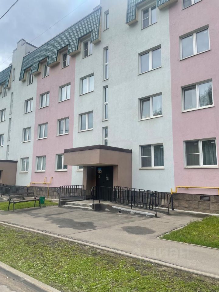 Продажа 1-комн квартиры на вторичном рынке МЖК Изумрудная Долина тер., д. Солманово, улица Елисейская,  д. 13