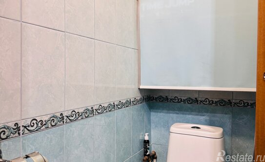 Продажа 3-комн квартиры на вторичном рынке Петергоф г, Разводная ул,  д. 23