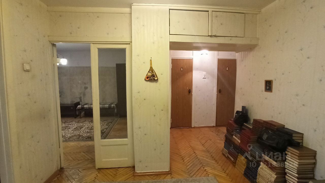 Продажа 3-комн квартиры на вторичном рынке Монино пгт, улица Генерала Дементьева, 3