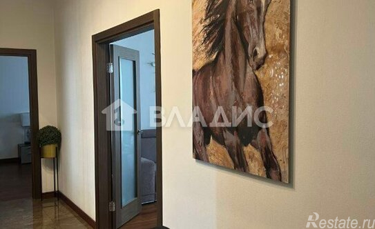 Продажа 2-комн квартиры на вторичном рынке Лазоревый проезд,  д. 5 к4