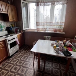 Аренда 3-комн квартиры на вторичном рынке улица Раменки,  д. 21