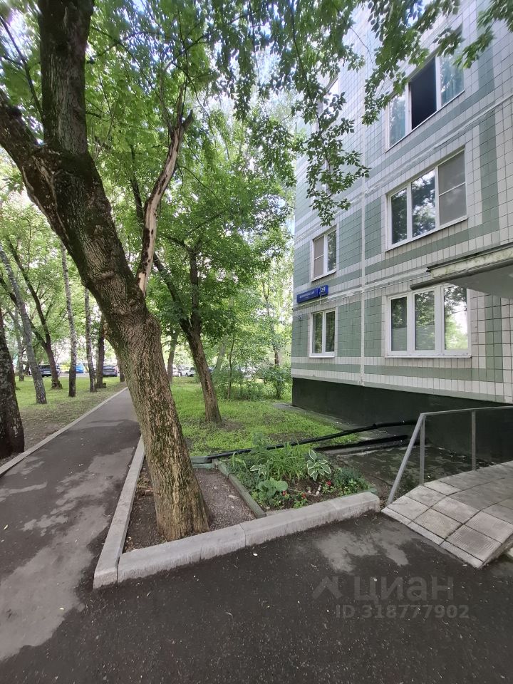 Продажа 3-комн квартиры на вторичном рынке Шипиловская улица, 29К2