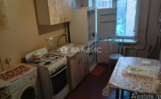 Продажа 2-комн квартиры на вторичном рынке Чонгарский б-р,  д. 30