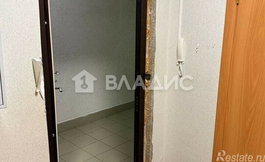 Продажа 1-комн квартиры на вторичном рынке улица Еремеева,  д. 7 к2