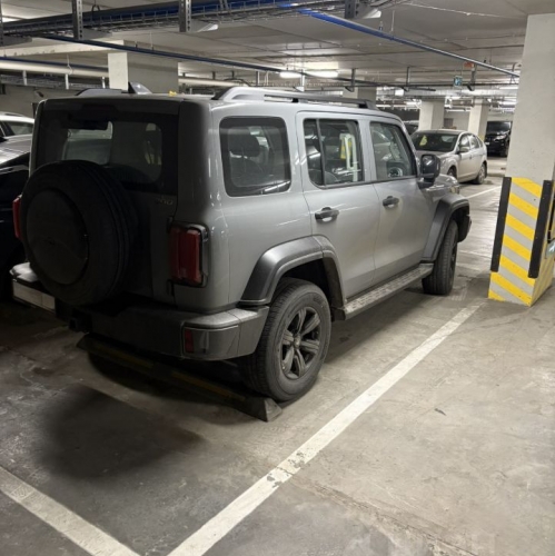 Гараж/парковка Орлово-Денисовский пр-кт,  д. 19,  к. 1 стр 1