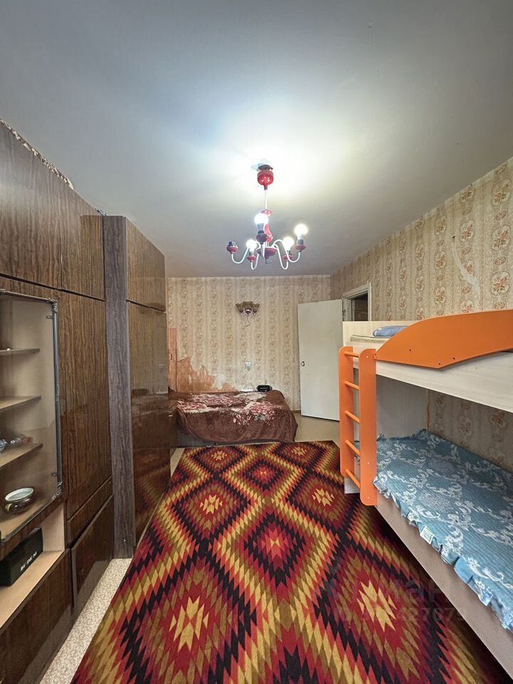 Продажа 2-комн квартиры на вторичном рынке Серпухов, улица Пушкина, 46