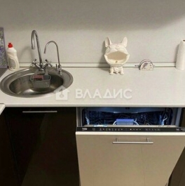 Продажа 2-комн квартиры на вторичном рынке Сходня, ул Железнодорожная,  д. 33,  к. 3