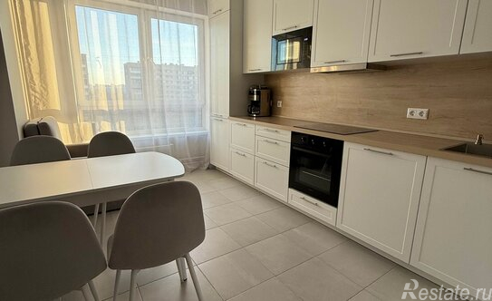 Продажа 1-комн квартиры на вторичном рынке Дальневосточный пр-кт,  д. 33,  к. 1